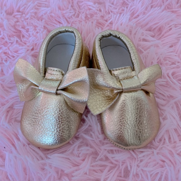 MOCS 3-9 months - Picture 1 of 1